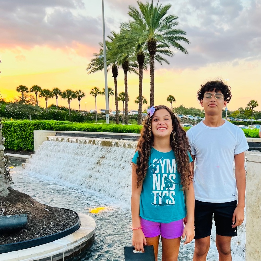 Meet your Posher, Cyndi